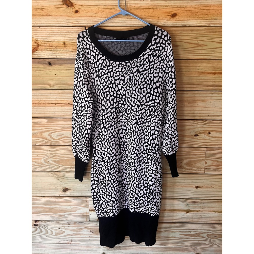 NY&C New York Company Leopard Print Sweater Dress XL Long Sleeve Crew Neck Black